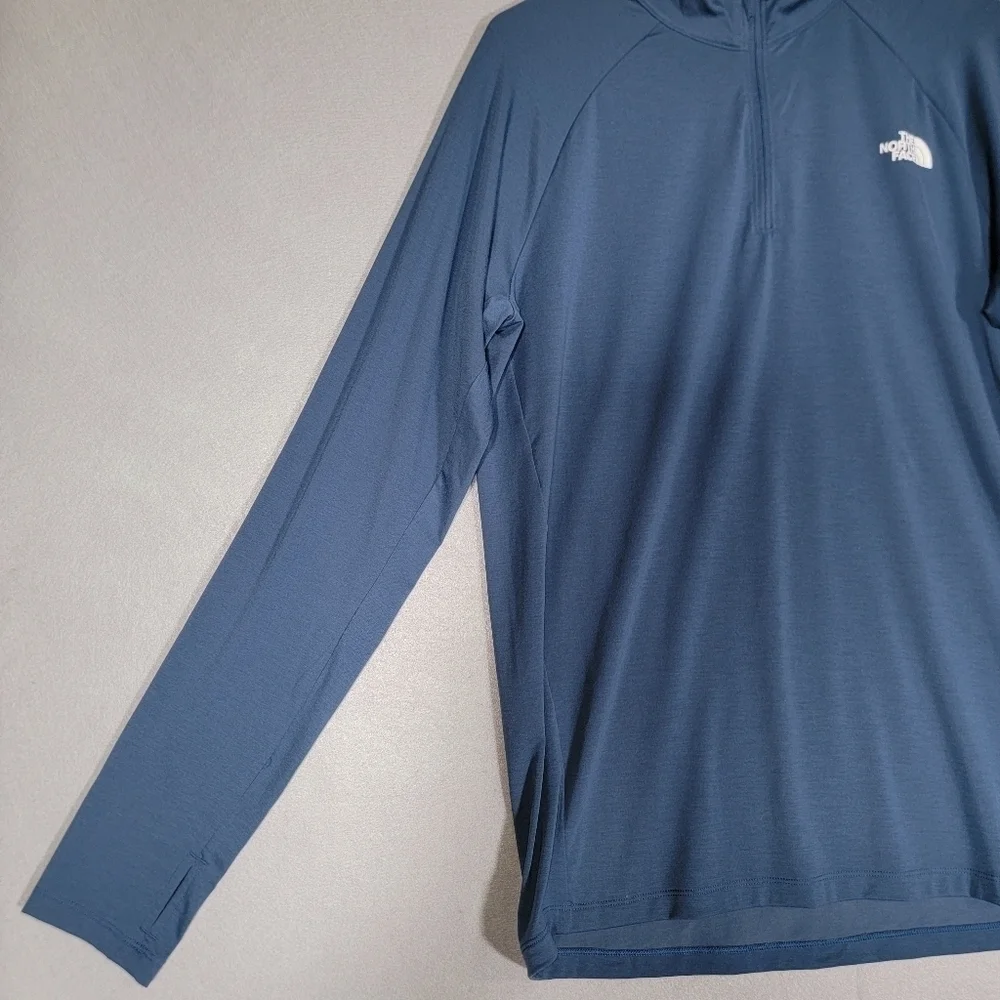 North Face Mens Blue 1/4 Zip Wander Pullover Size Medium